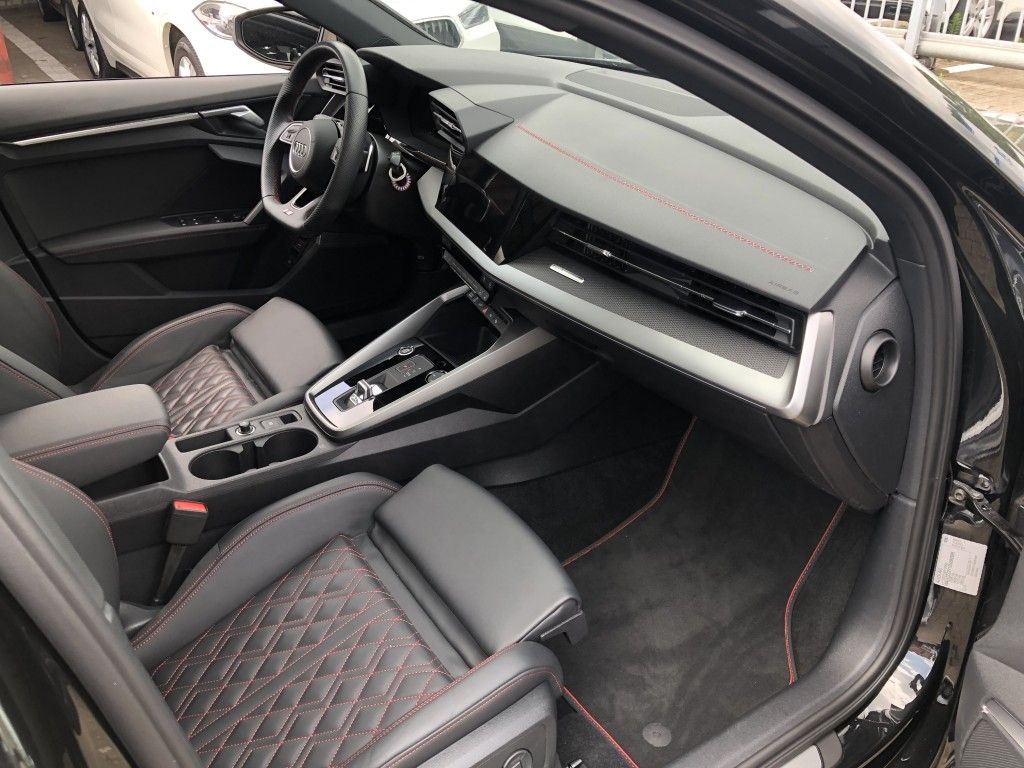 Audi A3 Sportback 45 TFSI e 2xS line - Samsaru's Car Outlet