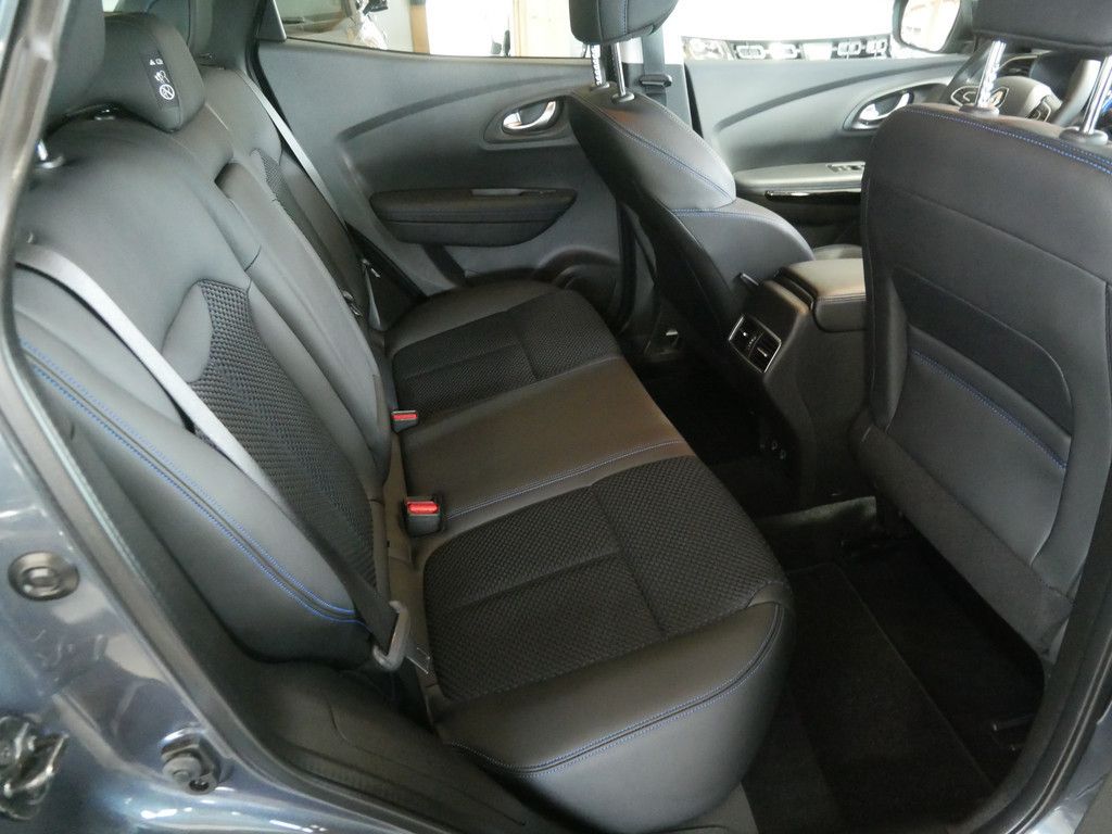 Renault Kadjar LIMITED - Samsaru's Car Outlet