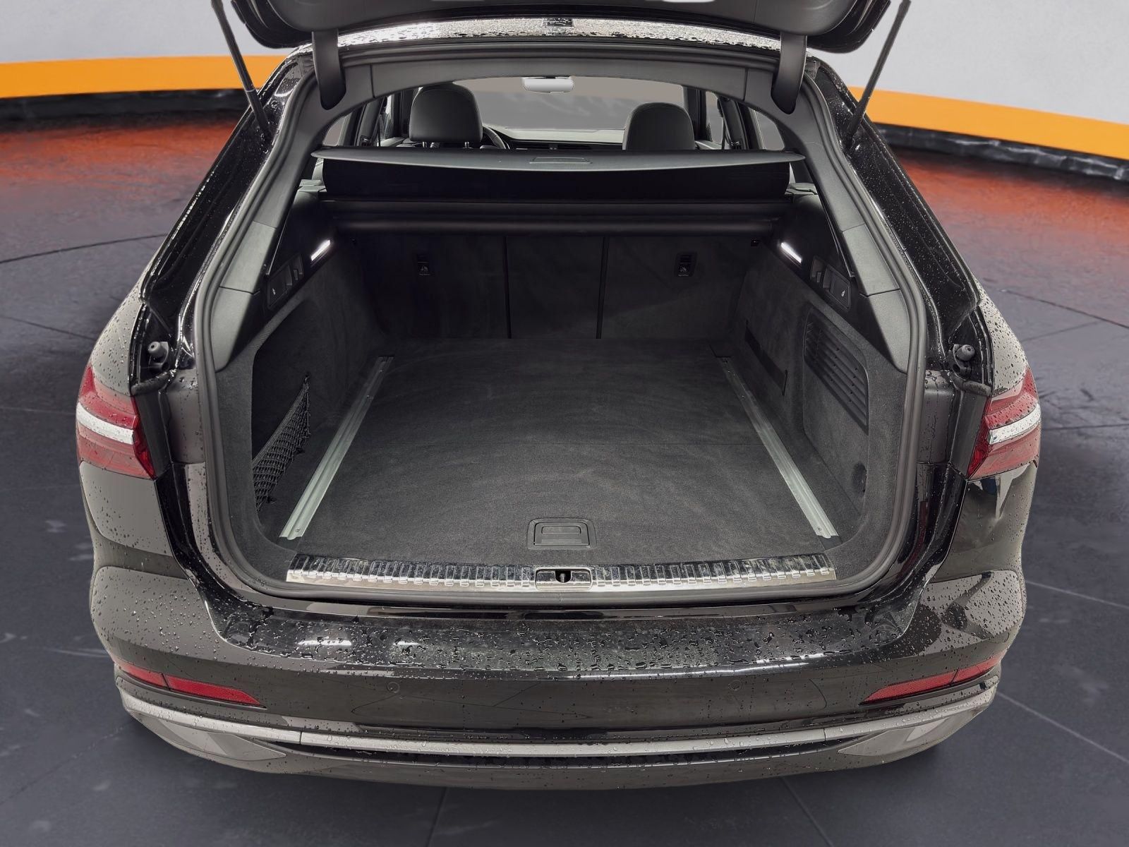 Audi A6 Avant 40 TDI Q S LINE - Samsaru's Car Outlet