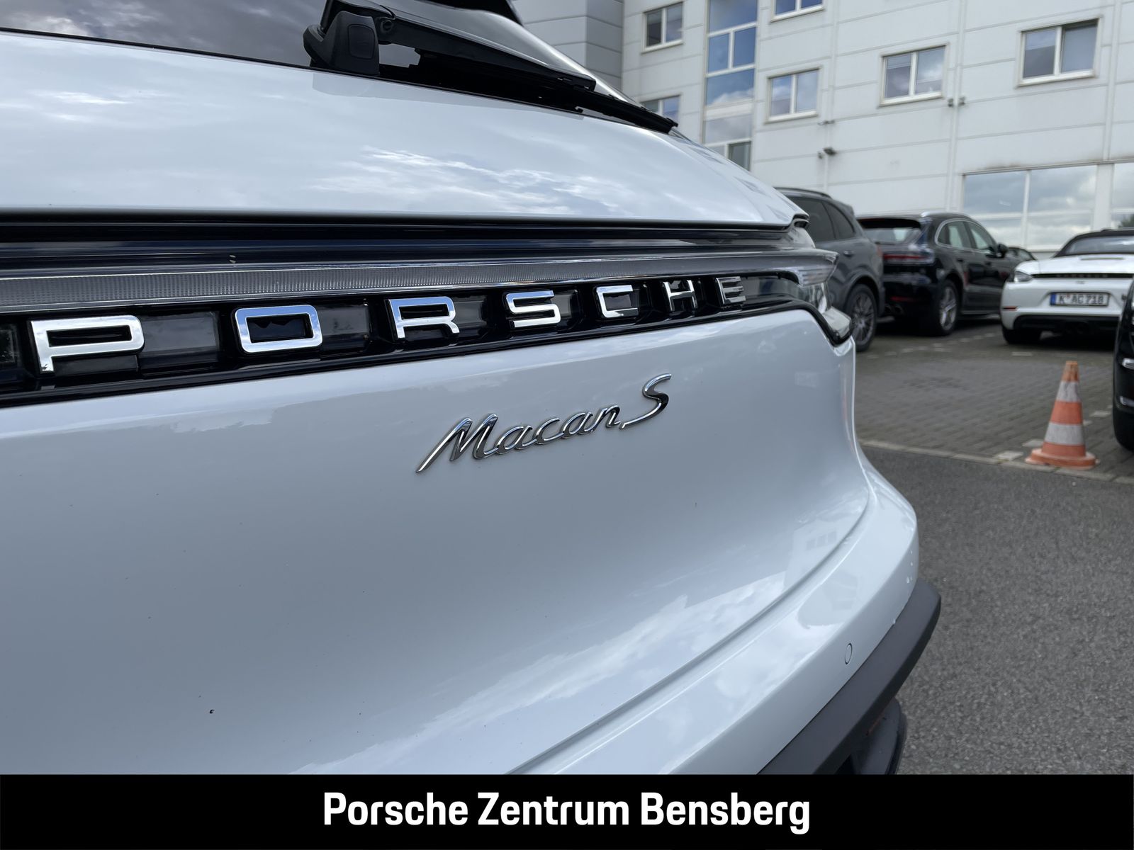 Porsche Macan S Pano SportAbgas PASM