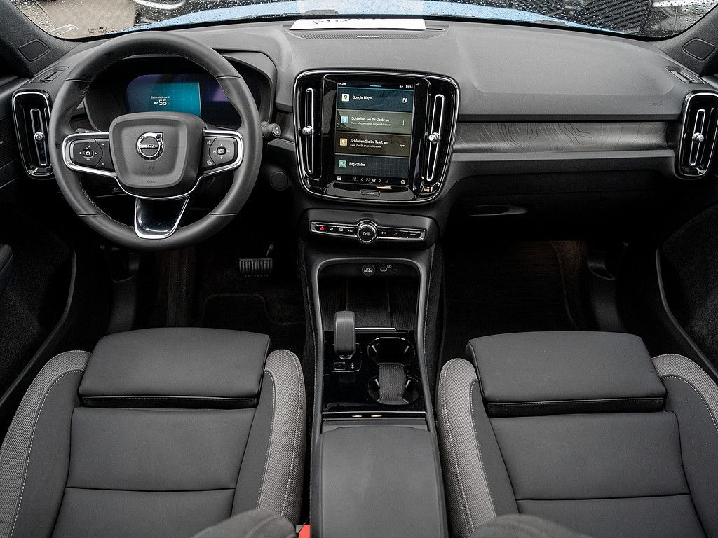 Volvo XC40 Ultimate Recharge Pure Electric