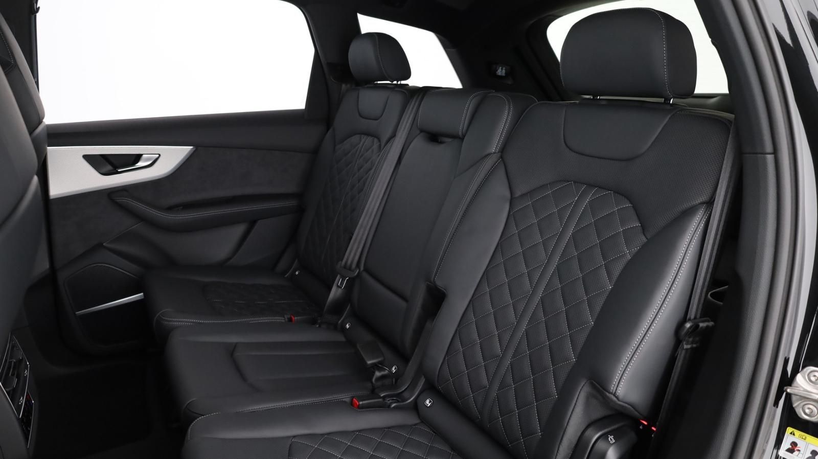 Audi Q7 50 TDI quattro S line