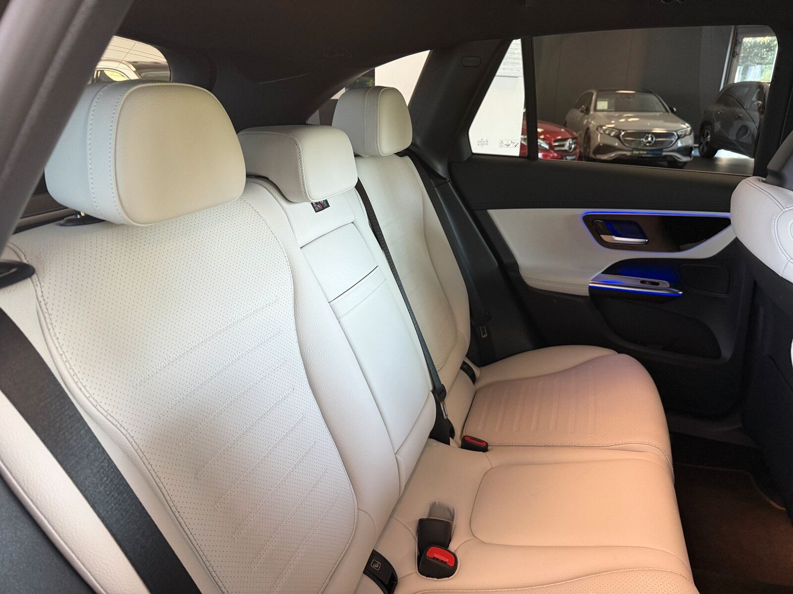Mercedes-Benz GLC 300 de 4M AMG ADVANCED+ - Samsaru's Car Outlet