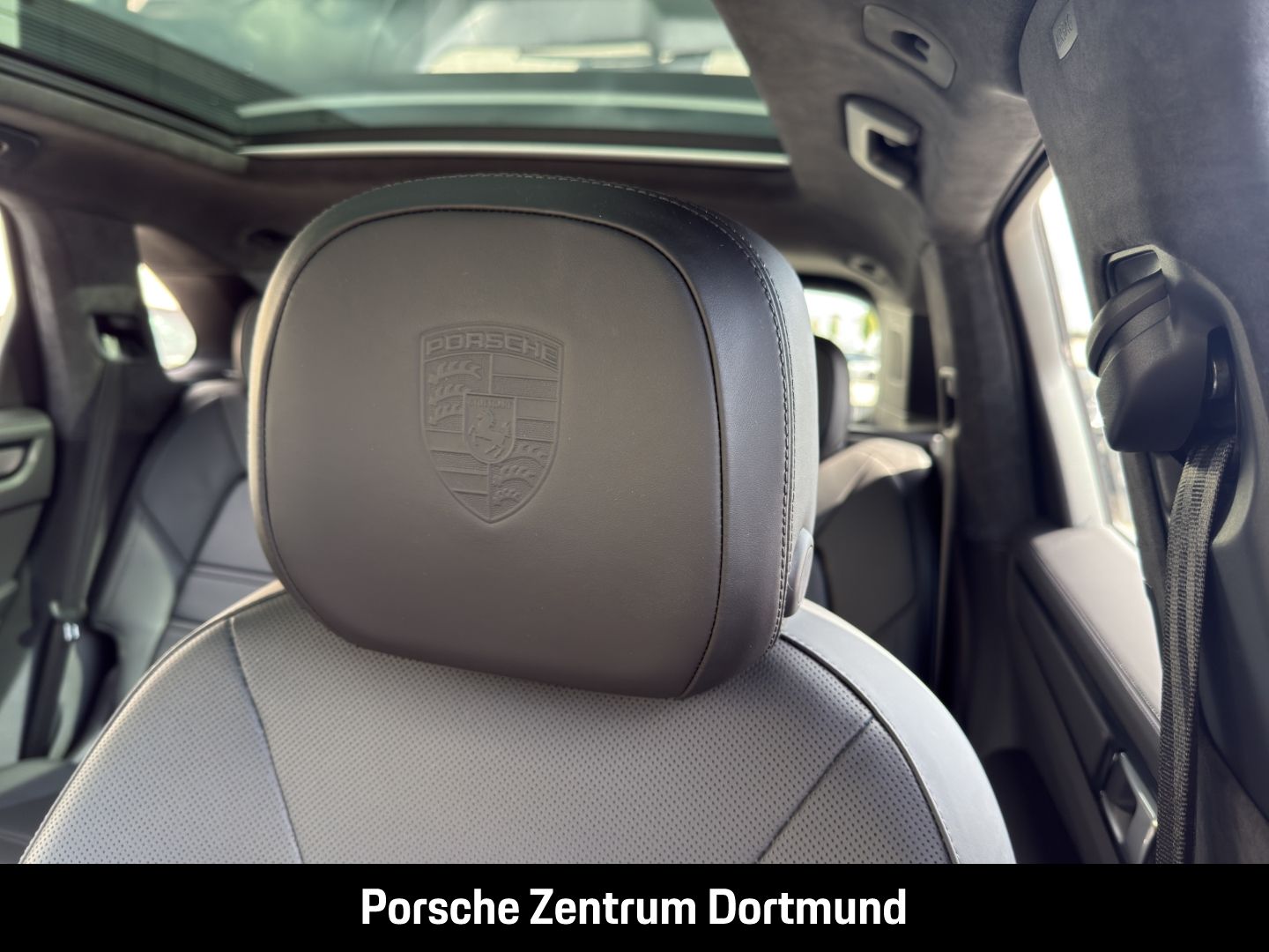 Porsche Cayenne GTS HA-Lenkung InnoDrive LED-Matrix BOSE