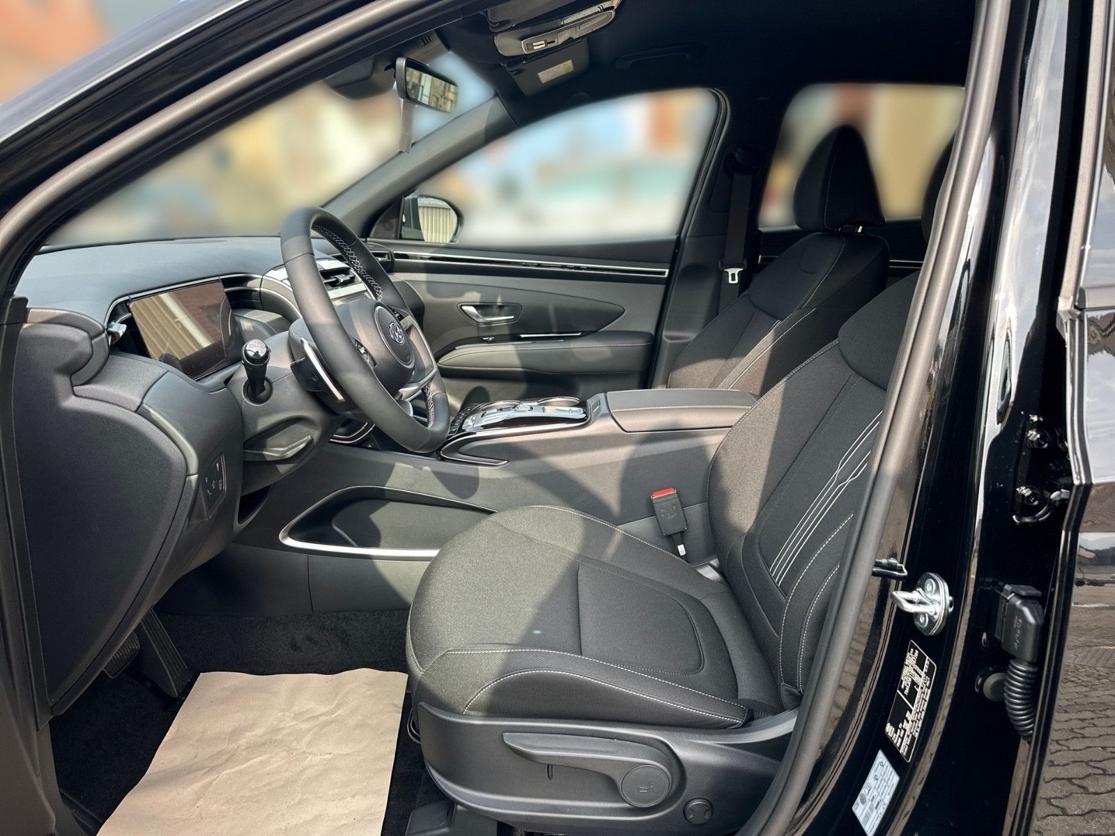 Hyundai TUCSON 1.6 T-GDI 2WD HEV HYBRID ADVANTAGE - Samsaru's Car Outlet