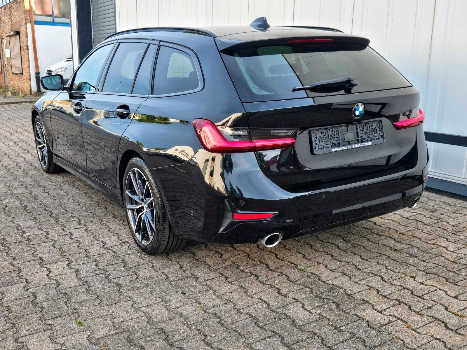 BMW 320d TOUR SPORT LINE - Samsaru's Car Outlet