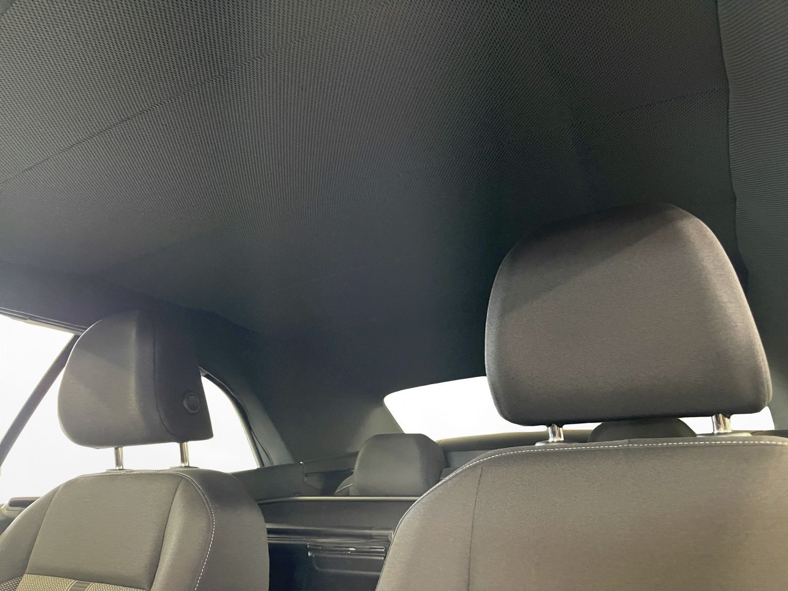 Volkswagen T-Roc Style - Samsaru's Car Outlet