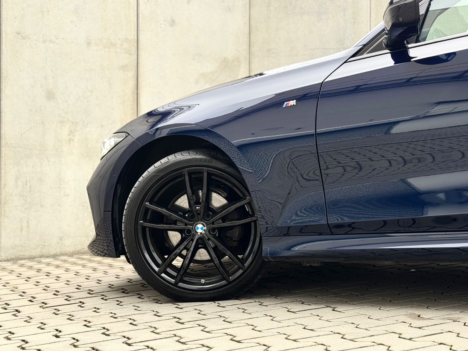 BMW 320d xD MSport/M-Sitze/AdapFahr/Pano/H&K/UVP86T€