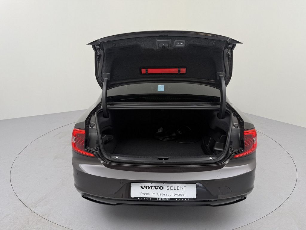 Volvo S90 T8 Plus Dark Plug-In Hybrid AWD