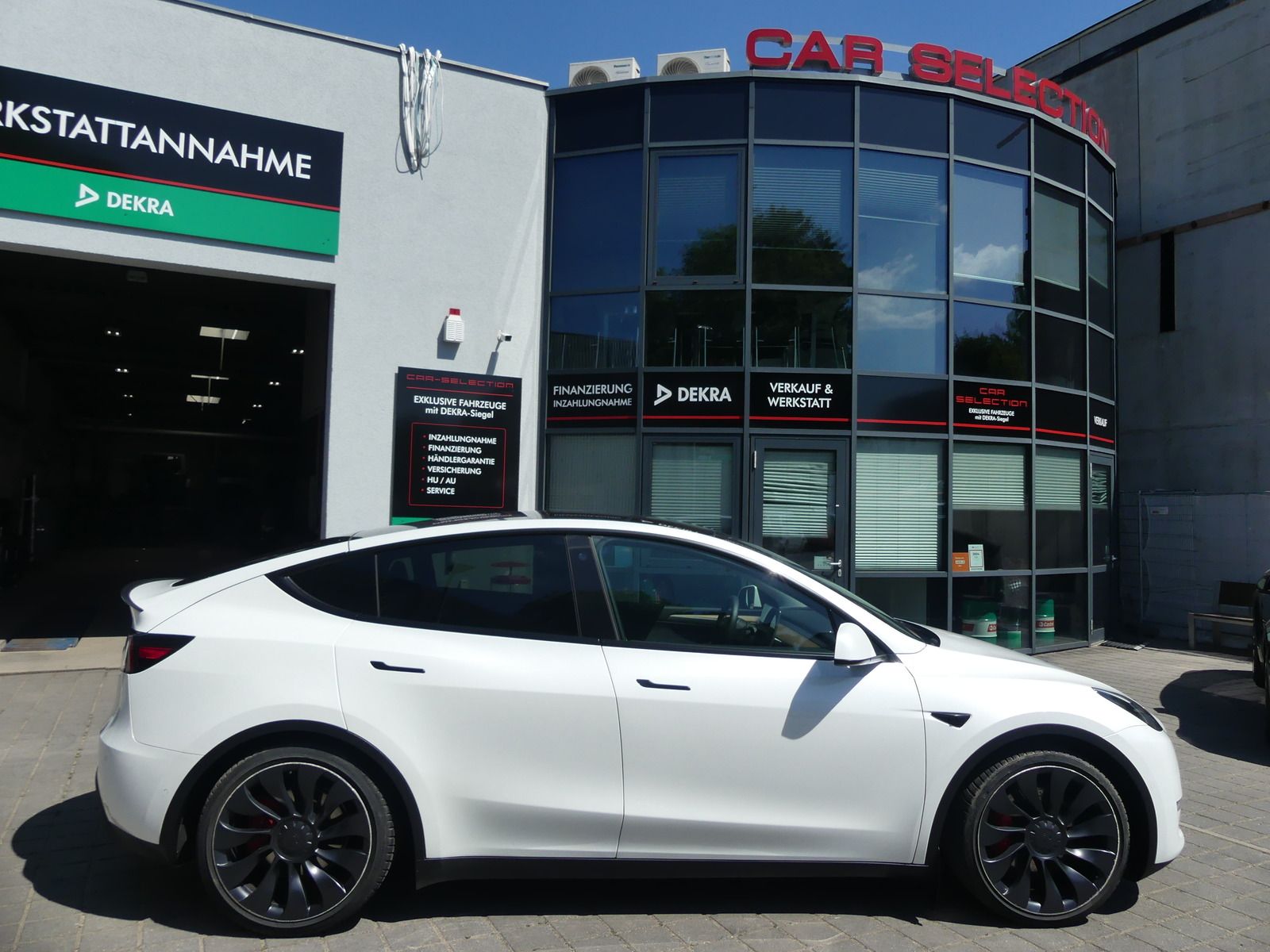 Tesla Model Y Performance Dual AWD LED/21ZOLL/AUTOPILO