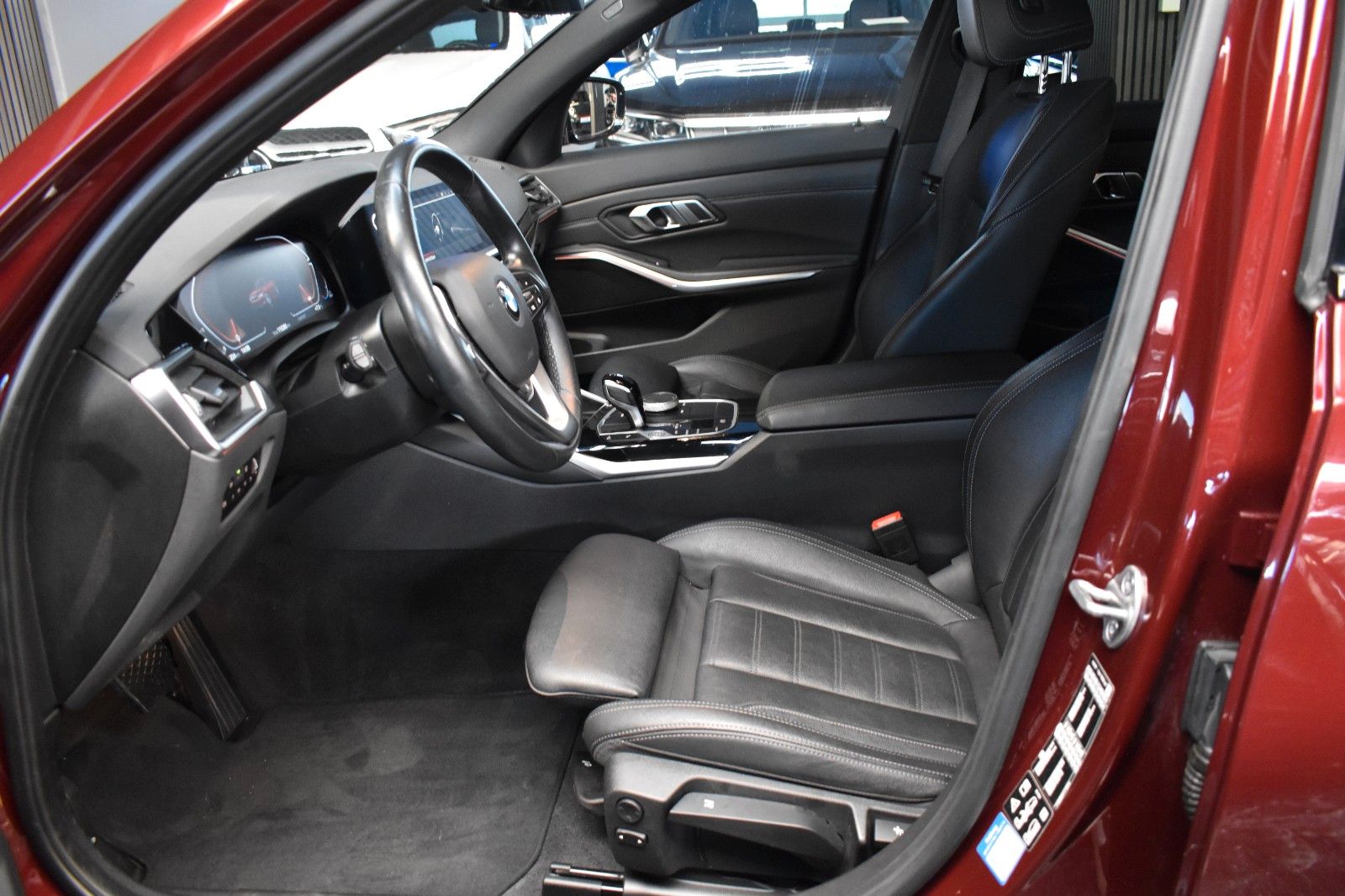 BMW 320 d xDrive SPORT LINE*LEDER*LIVE COCKPIT*LED*