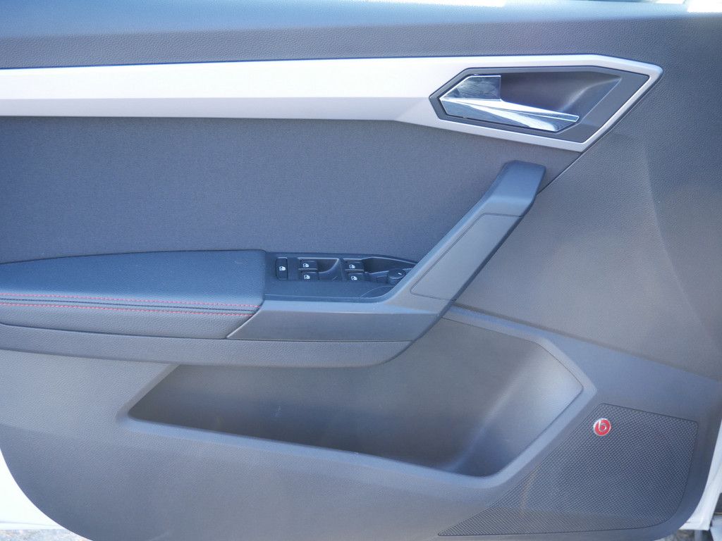 Seat Arona 1.0 TSI FR DSG - Samsaru's Car Outlet