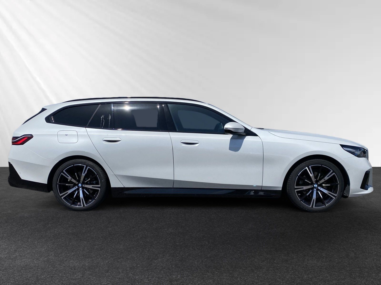 BMW 520i Touring Inkl. € 1.190 Zubehörbonus* Lr. 449