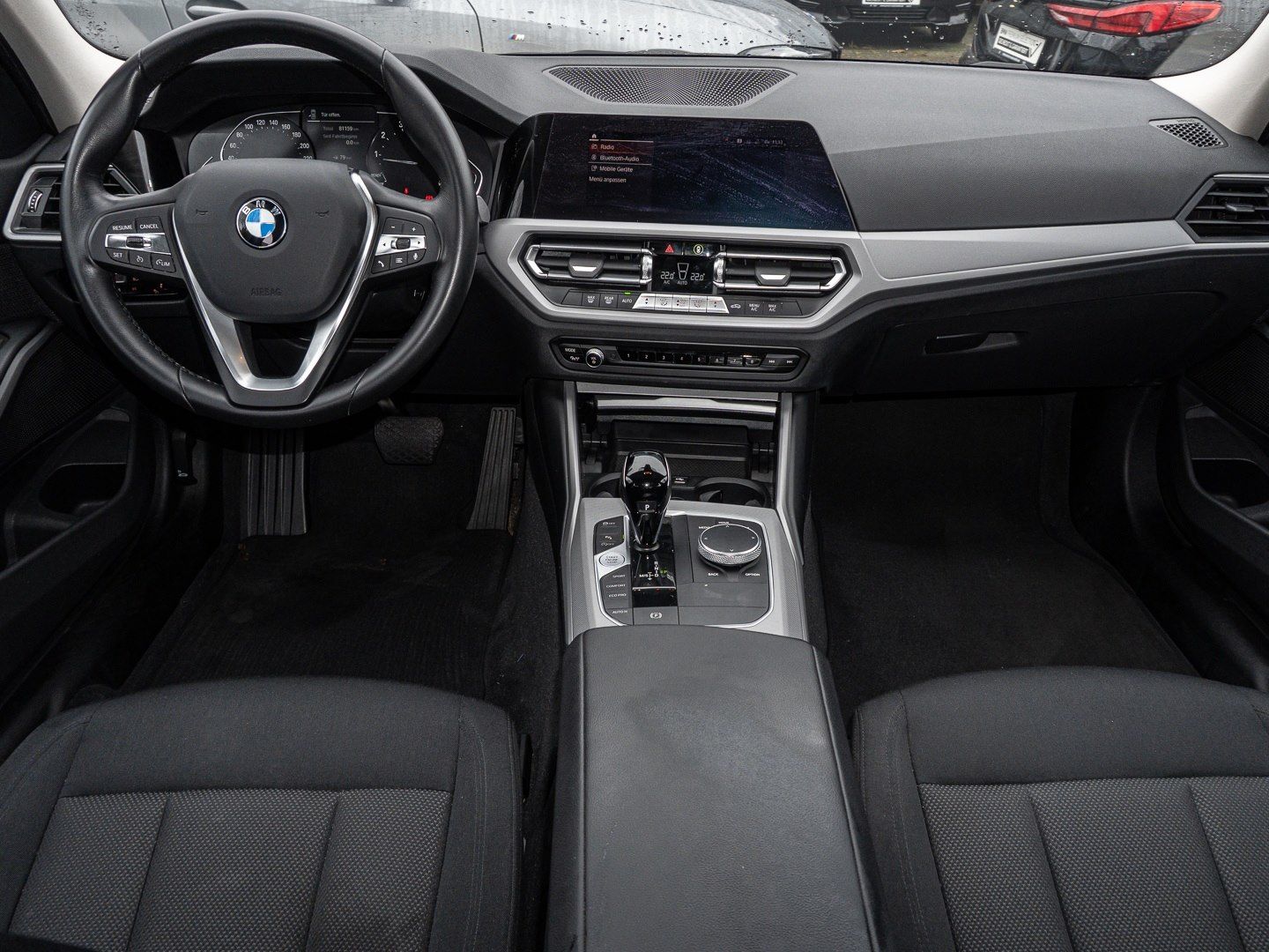 BMW 320i xDrive Advantage Aut. AHK, PDC, Klimaautoma