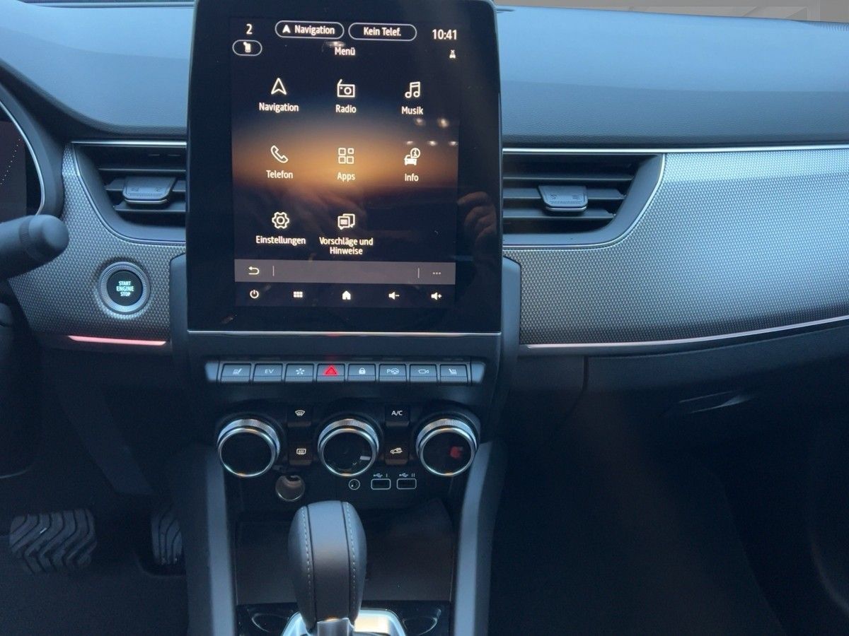 Renault Arkana TECHNO E-Tech Full Hybrid - Samsaru's Car Outlet