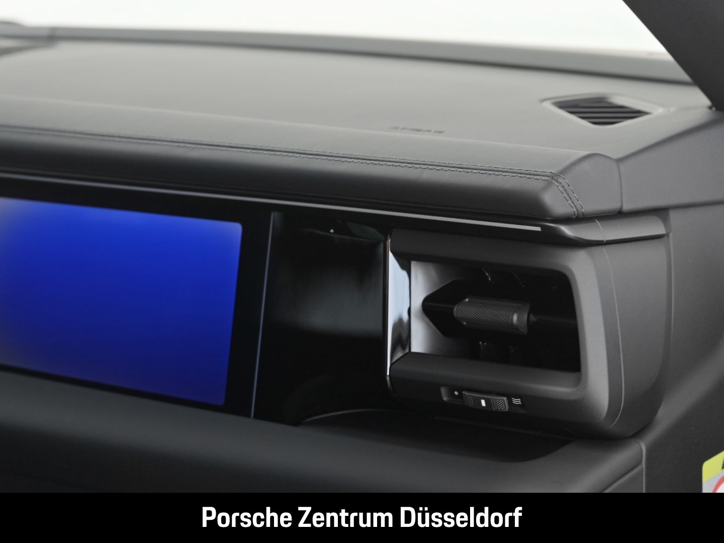 Porsche Macan 4S BOSE Luftfederung Panoramadach LED
