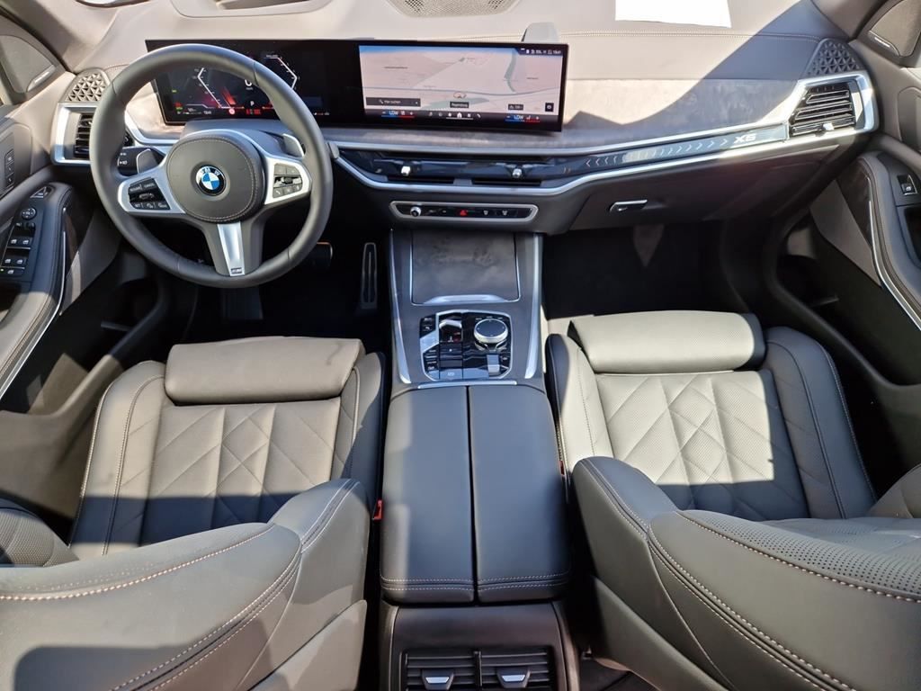 BMW X5 xDrive30d M Sport Pro 7-Sitzer+AHK+Pano+Inno+