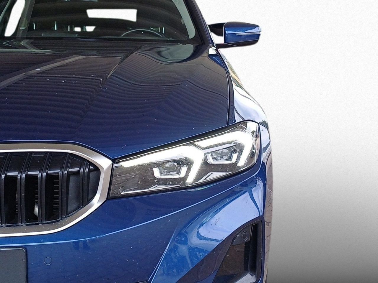 BMW 320d Touring xDrive Aut. - Samsaru's Car Outlet