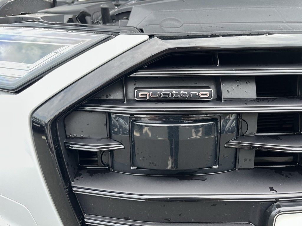 Audi A6 Avant 55 TFSI e quattro 2x S line Matrix AHK