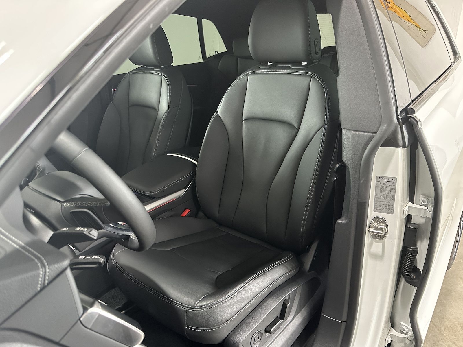 Audi Q8 45 TDI quattro S Line - Samsaru's Car Outlet