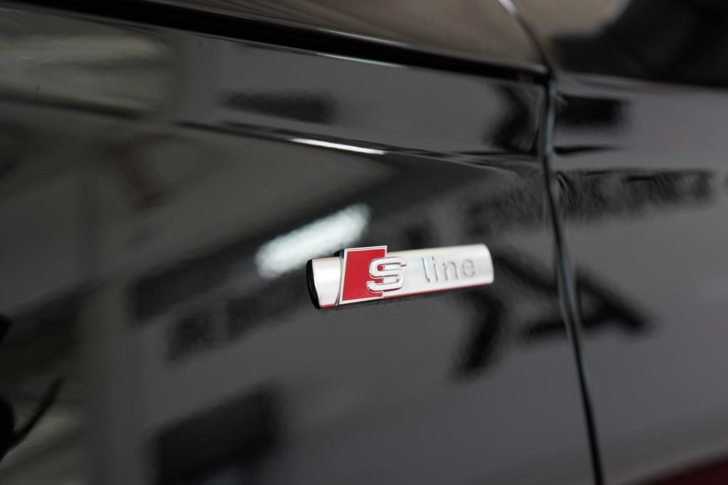 Audi Q5 40 TDI quattro S line - Samsaru's Car Outlet
