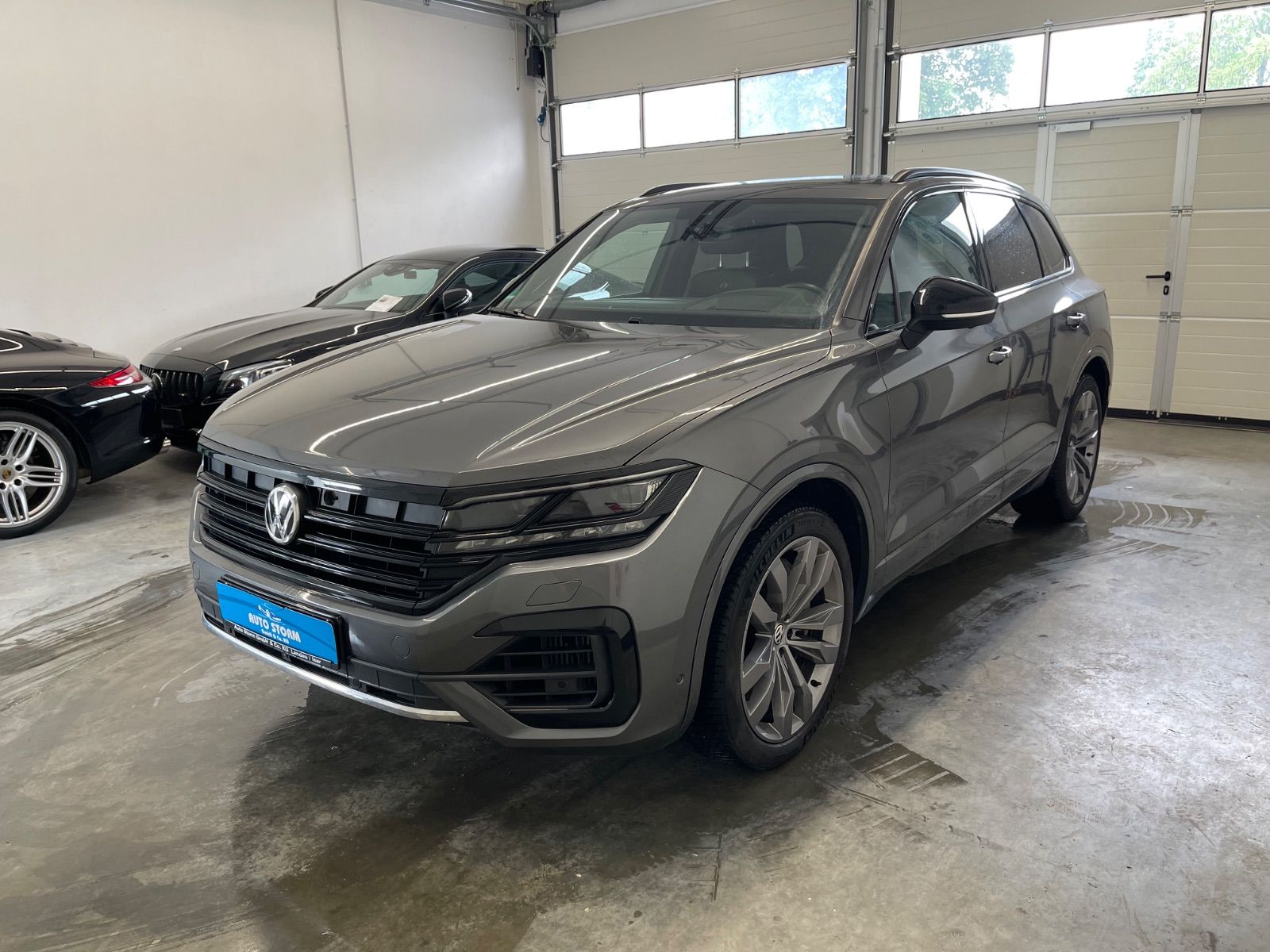 Volkswagen Touareg R-line V8 TDI 4Motion*Voll*AirSus*ACC*21