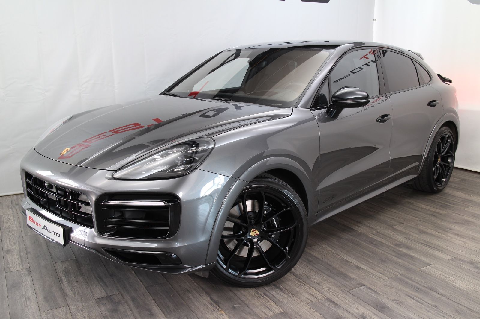 Porsche Cayenne Coupe GTS InnoDrive HeadUp Softclose
