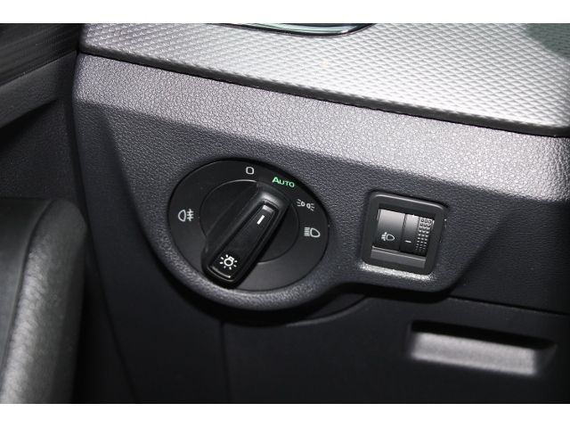 Skoda Kamiq 1.0 TSI Ambition - Samsaru's Car Outlet