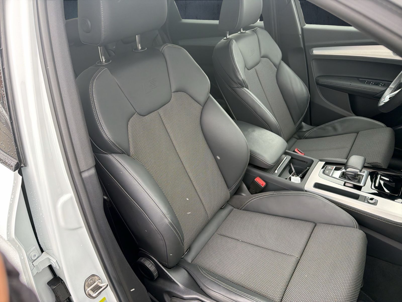 Audi Q5 S line 40 TFSI qu AHK/Matrix/Kam/ACC/PBox/20"