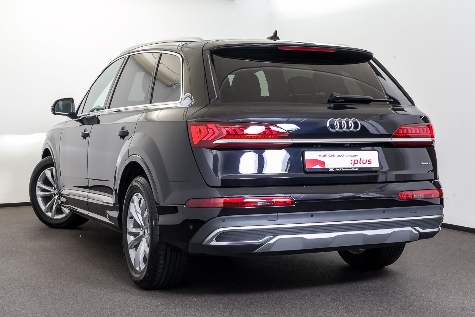 Audi Q7 45 TDI qu.tiptr. AHK 7.SITZER 360°K MATRIX