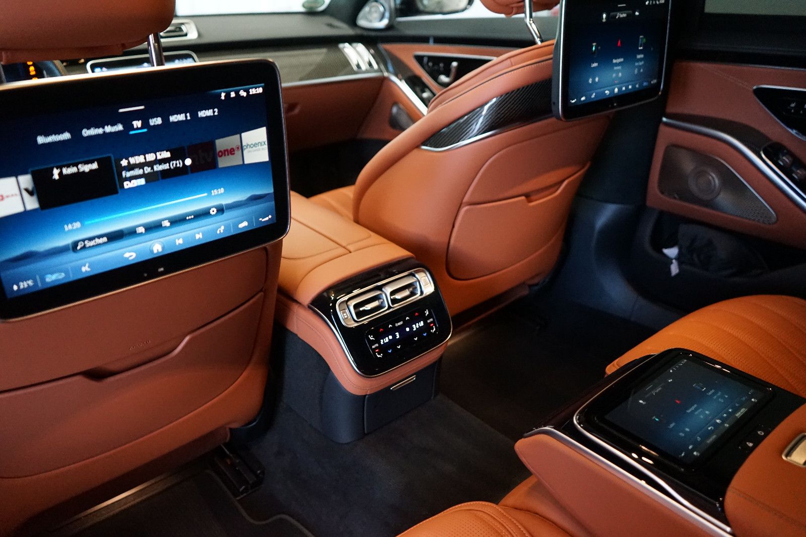 Mercedes-Benz S 63 AMG E-Performance 4M+ L Massage+TV+Panorama