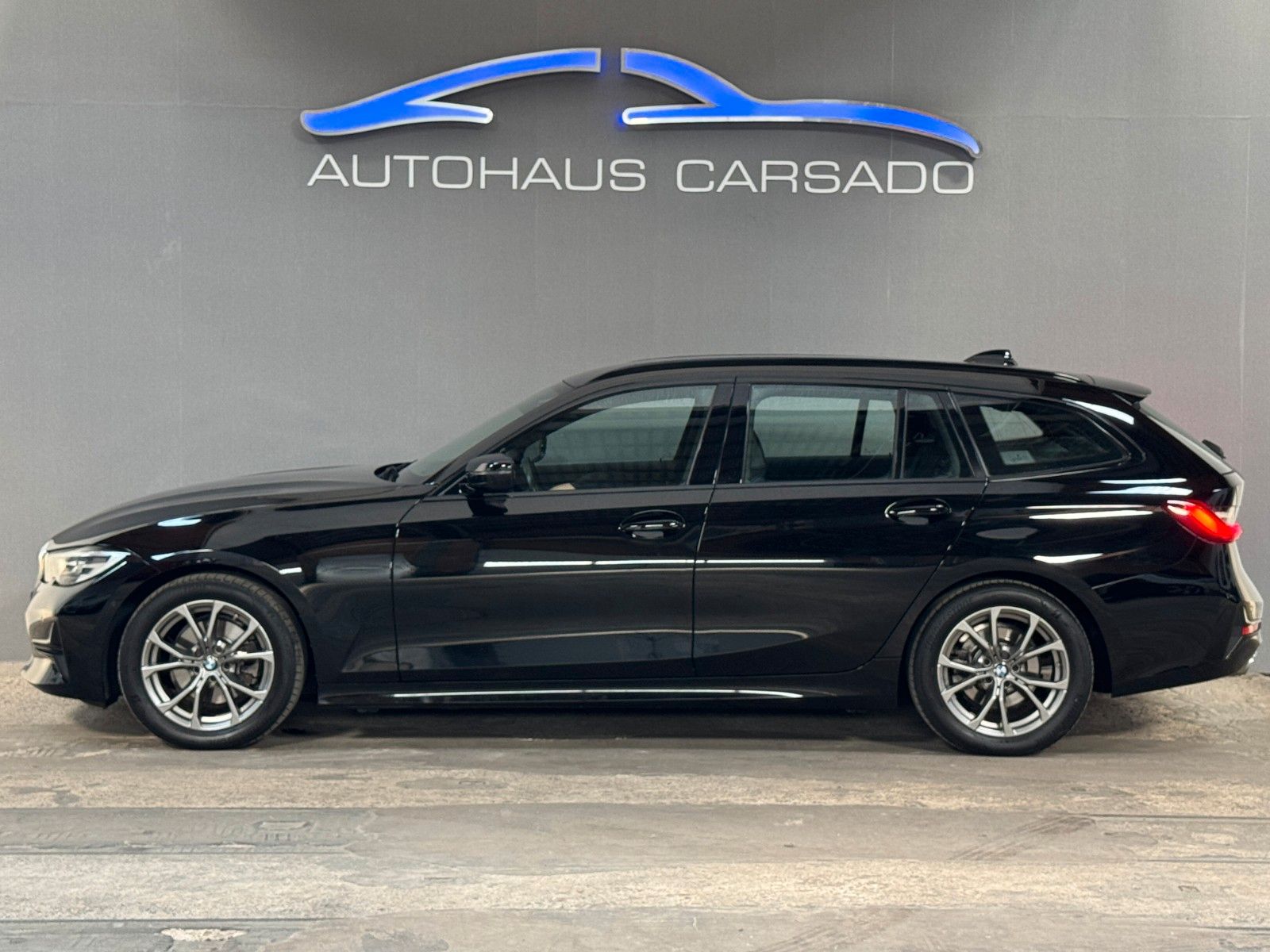 BMW 320d M-Sport - Samsaru's Car Outlet