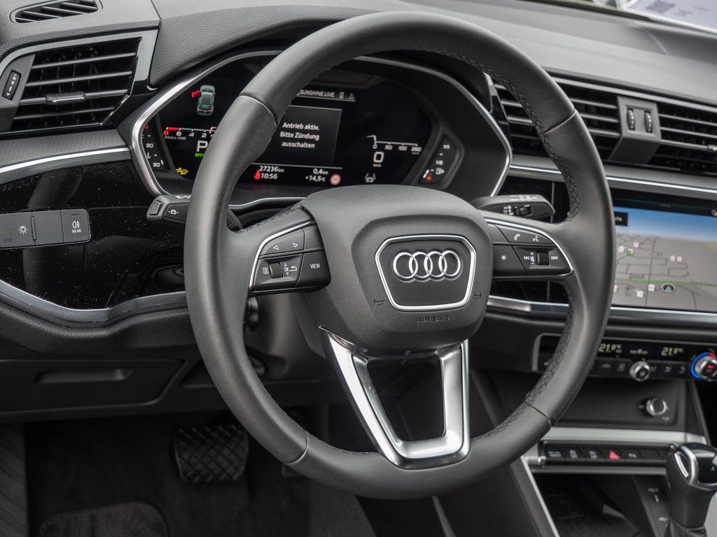 Audi Q3 40 TFSI quattro advanced - Samsaru's Car Outlet