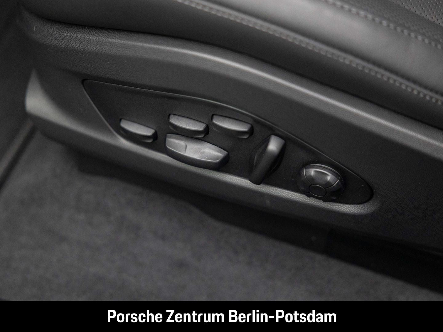 Porsche Macan Turbo Surround-View Panorama LED-Matrix