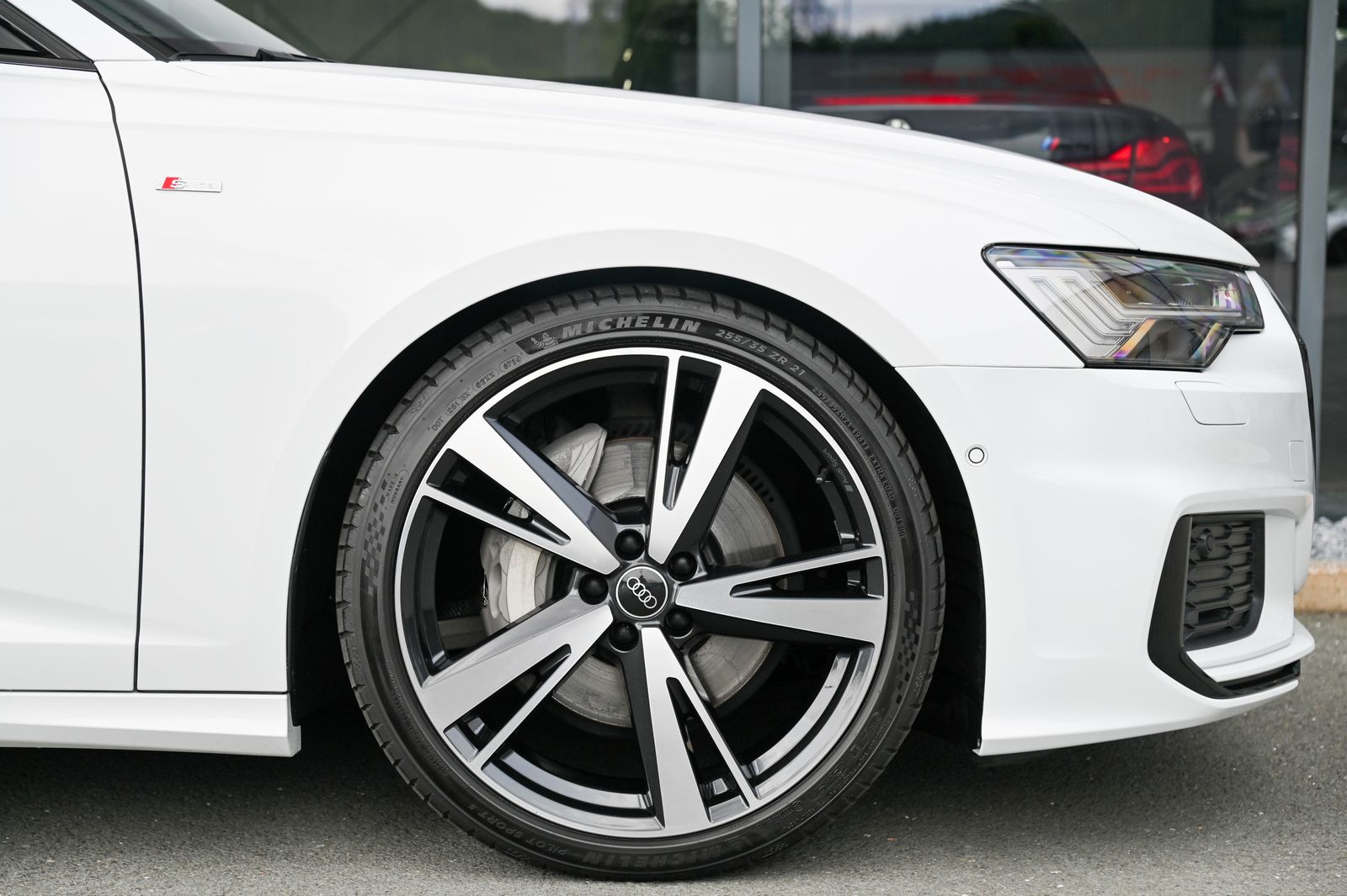Audi A6 Avant 50 TDI quattro S line - Samsaru's Car Outlet