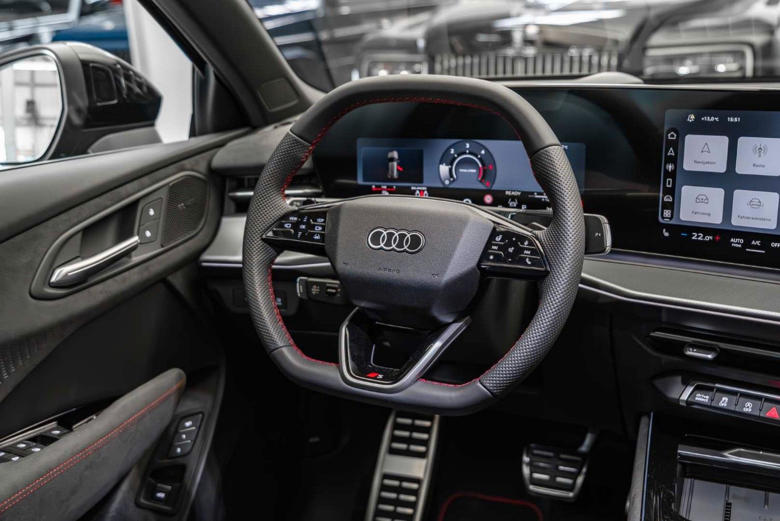 Audi Q3 35 TDI SUV / S-Line / Head Up / Tech Pro/Full