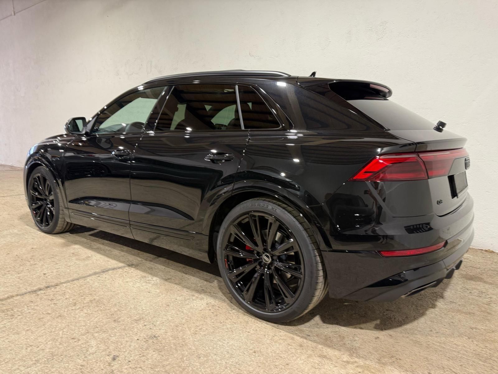 Audi Q8 50 TDI quattro - Samsaru's Car Outlet