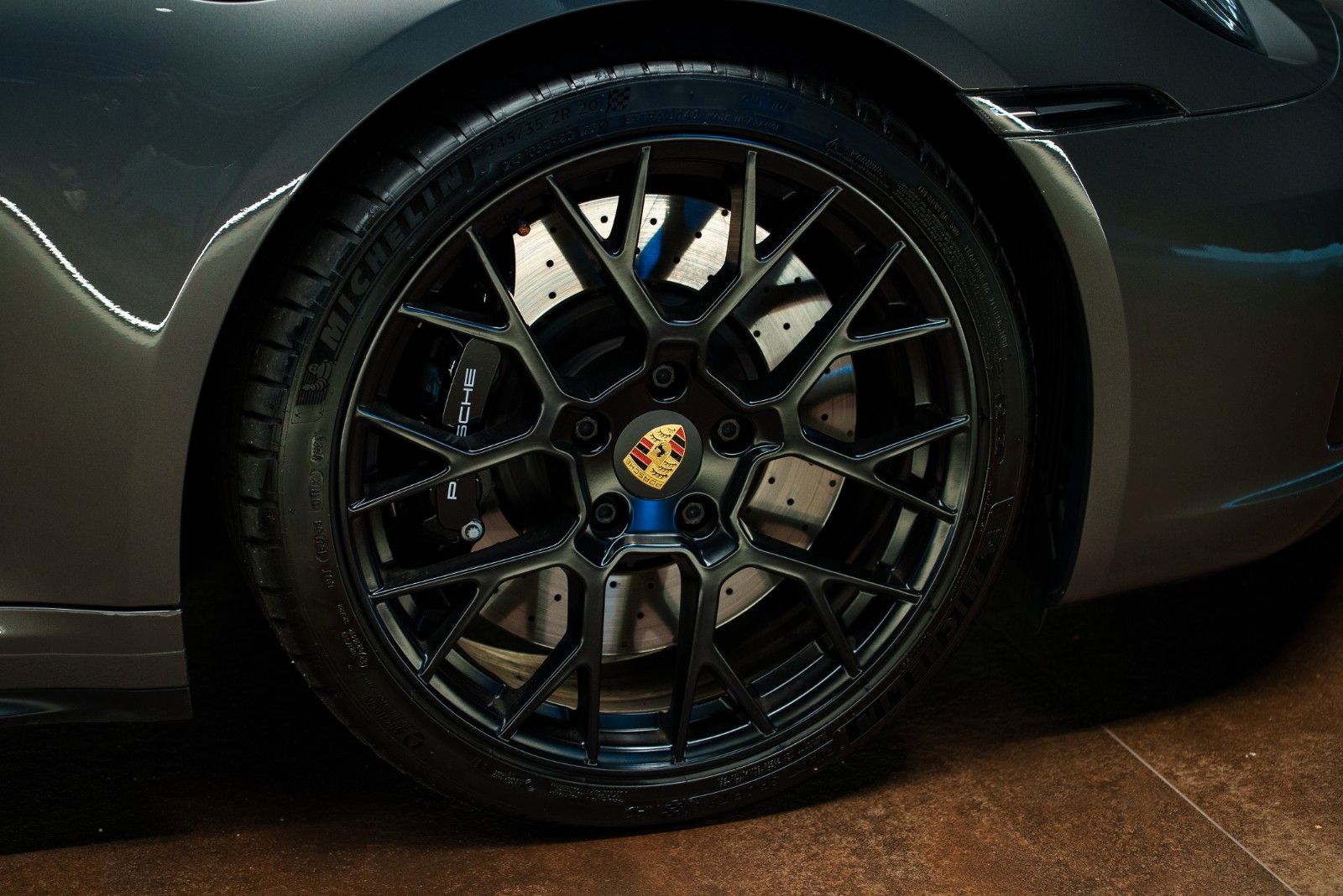 Porsche 992  4 GTS - Voll - Voll - New Service