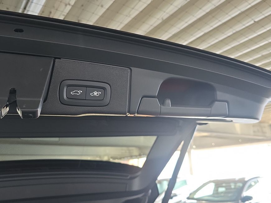 Volvo XC60 B5 B AWD Core