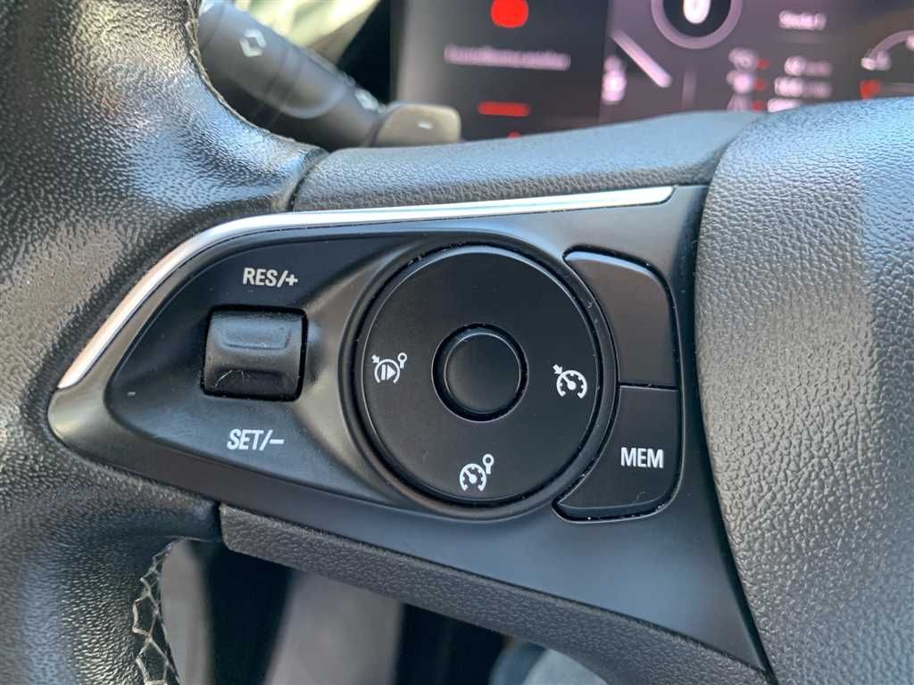 Opel Grandland 1.5 D AT8 GS-Line - Samsaru's Car Outlet