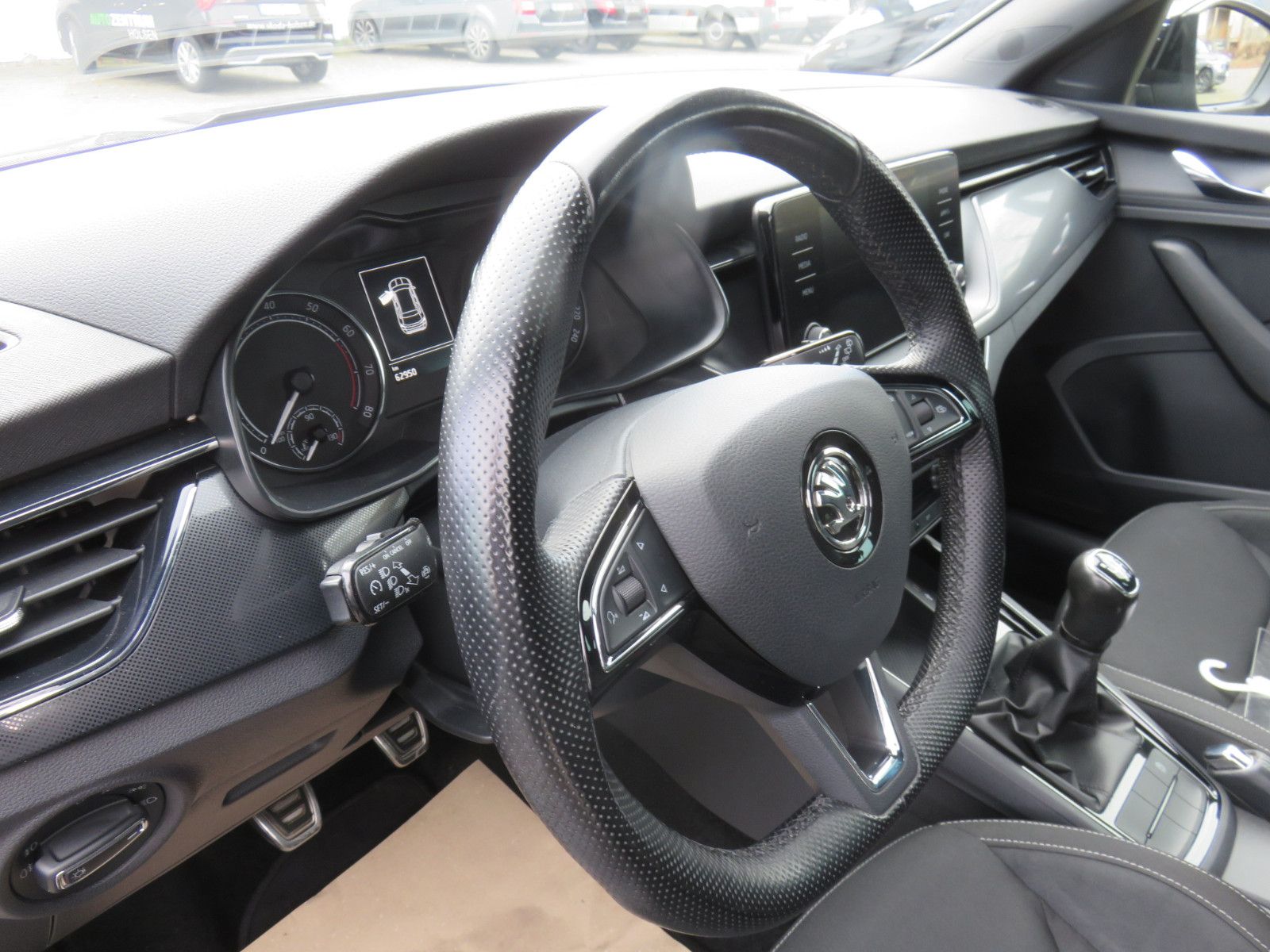 Skoda Kamiq 1.0 TSI Sport - Samsaru's Car Outlet