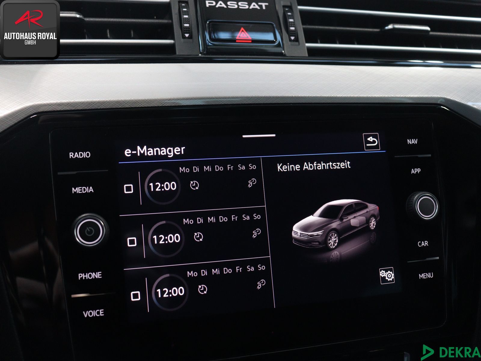 Volkswagen Passat 1.4 TSI GTE - Samsaru's Car Outlet