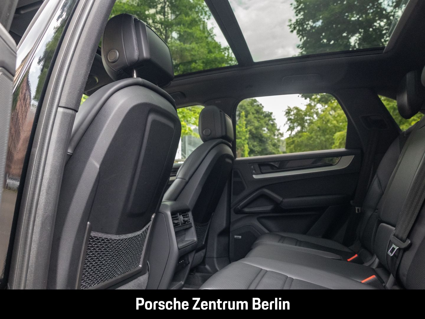 Porsche Cayenne S BOSE Panorama Luftfederung LED-Matrix