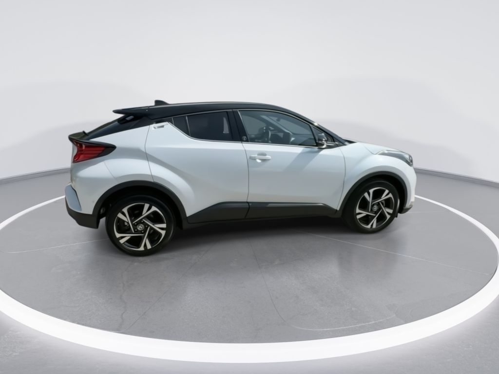 Toyota C-HR Hybrid - Samsaru's Car Outlet
