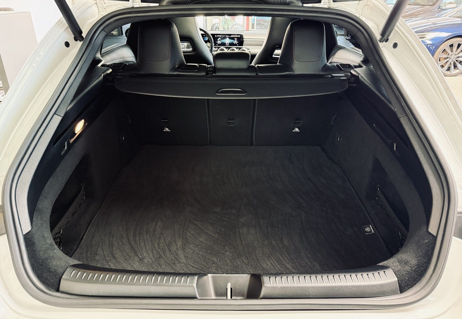 Mercedes-Benz CLA 45 AMG - Samsaru's Car Outlet