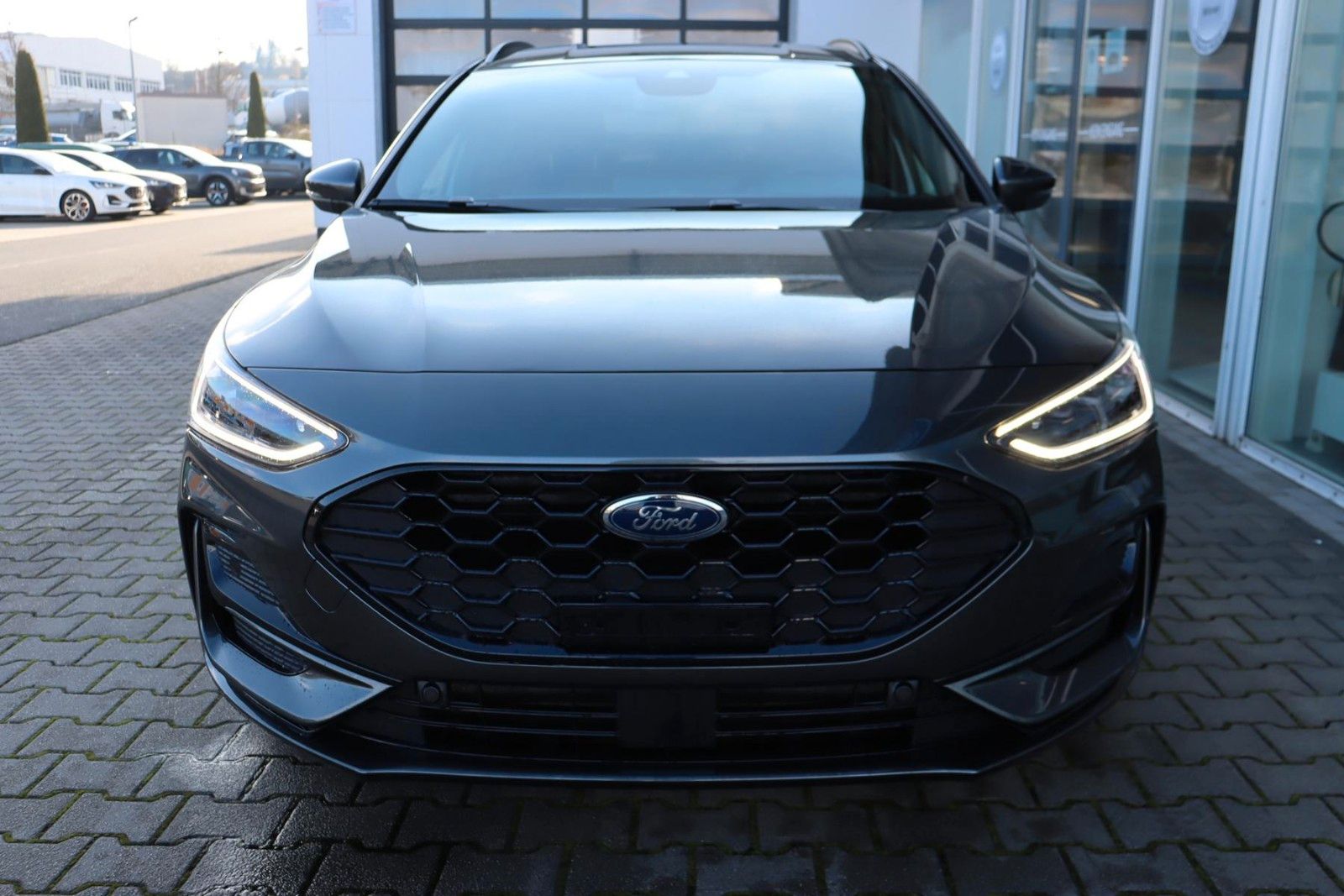 Ford Focus ST-Line X 1.0 Matrix LED 4,99% FIN* AHK