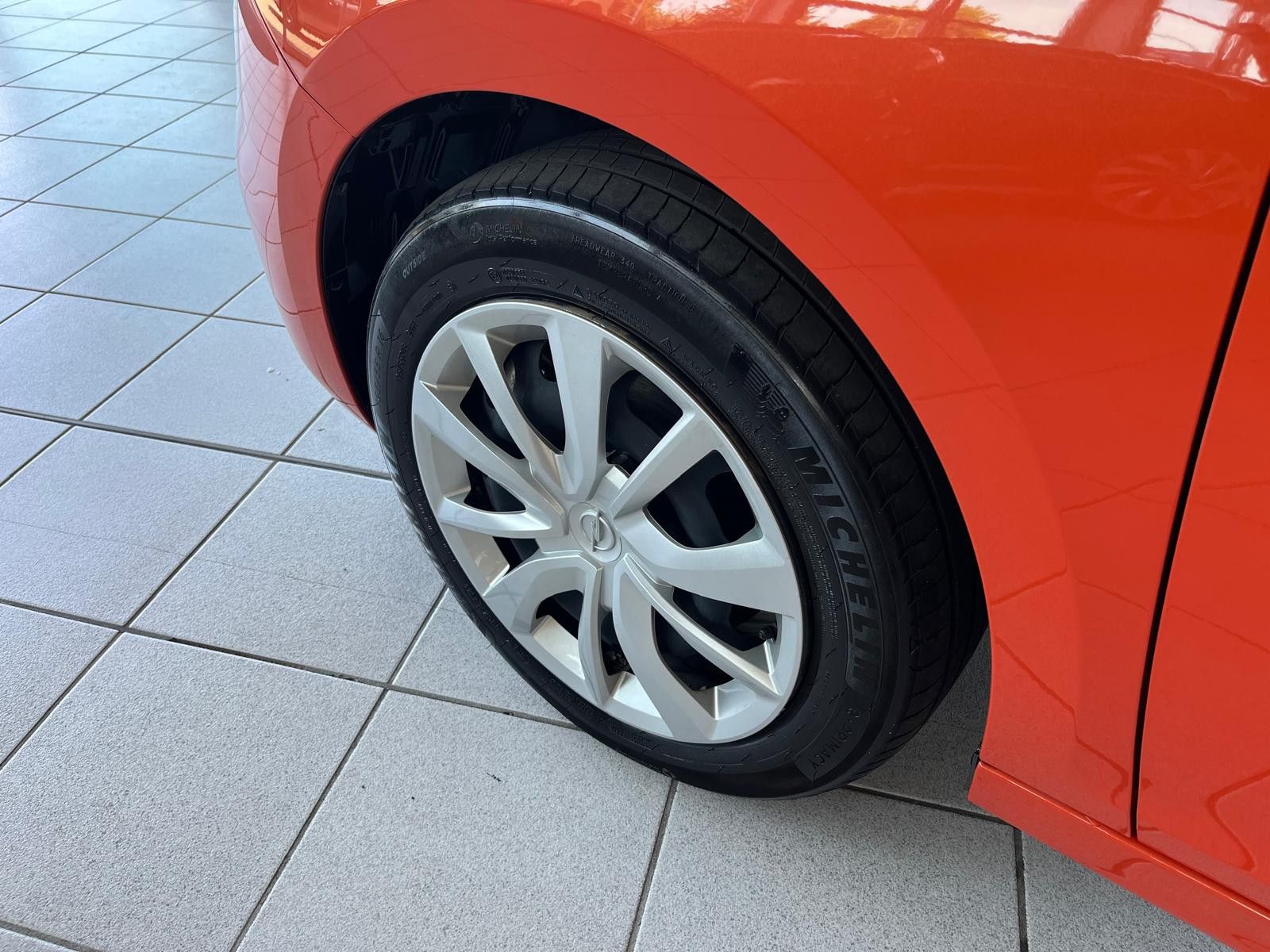 Opel Corsa F e Edition - Samsaru's Car Outlet