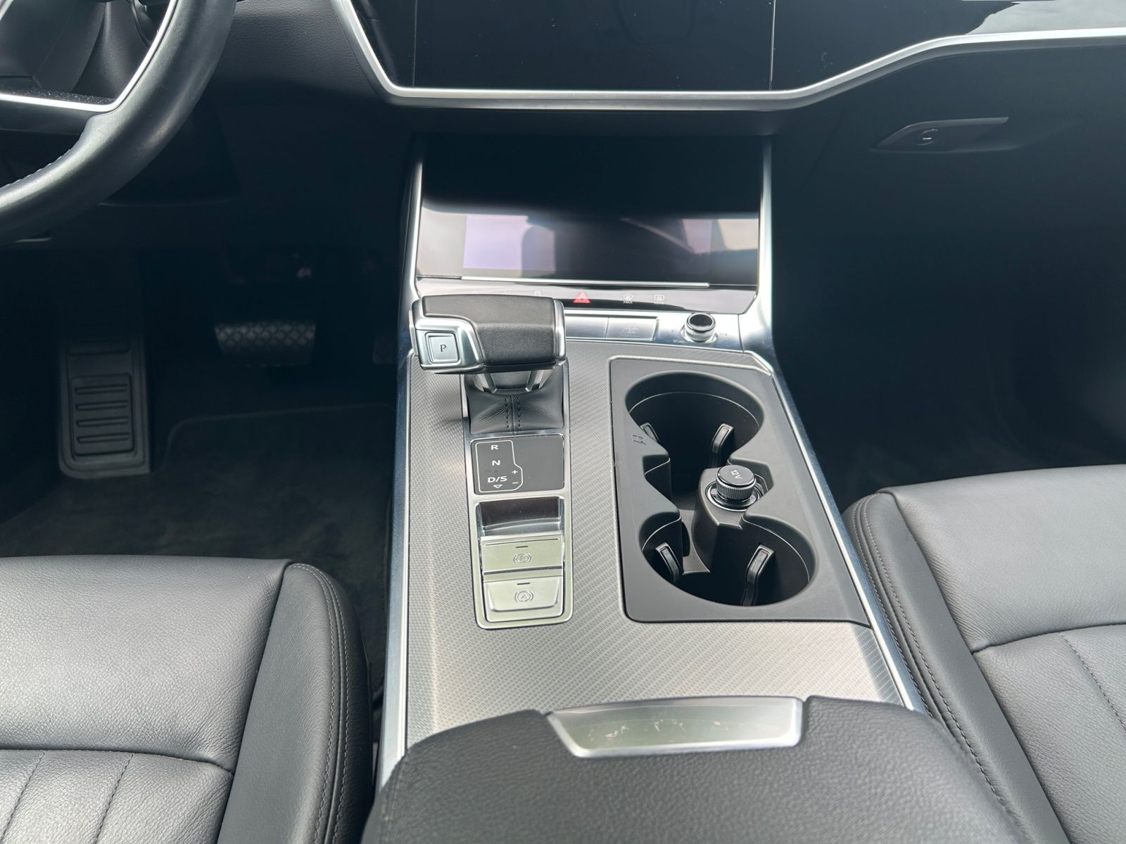 Audi A6 45 TDI quattro Avant - Samsaru's Car Outlet
