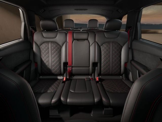 Audi Q7 SUV S line business TDI qu. Pano*AHK*7Sitze**