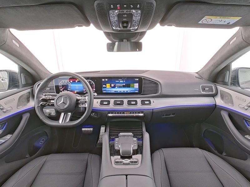 Mercedes-Benz GLE450d AMG Prem+ E-Active DISTR Pano AHK Standh